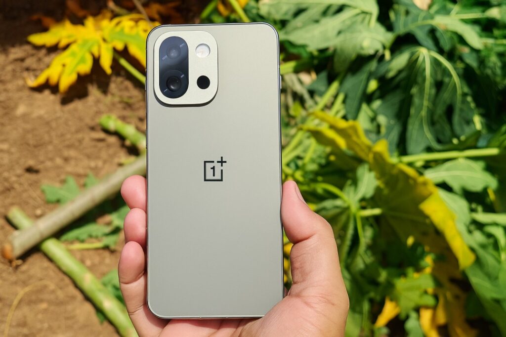 OnePlus 13s